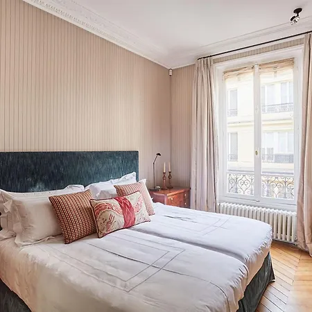 Apartment Louer Rue Du Vieux Colombier, 6me Paris