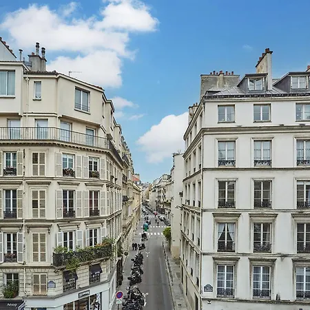 Apartment Louer Rue Du Vieux Colombier, 6me Paris